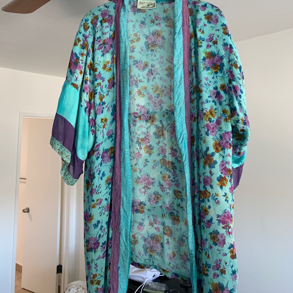 Annelise Jacobsen Kimono